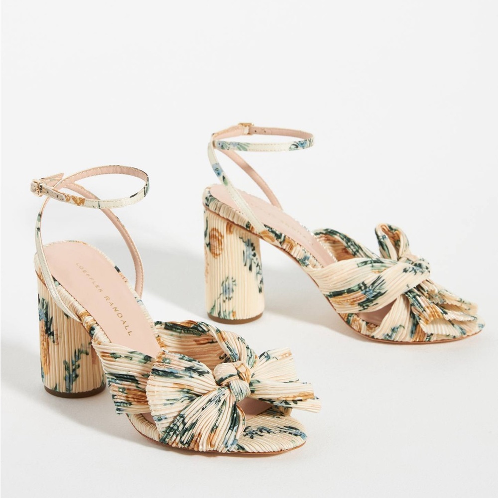Loeffler Randall Camellia Pleated Floral Heels Size 8
